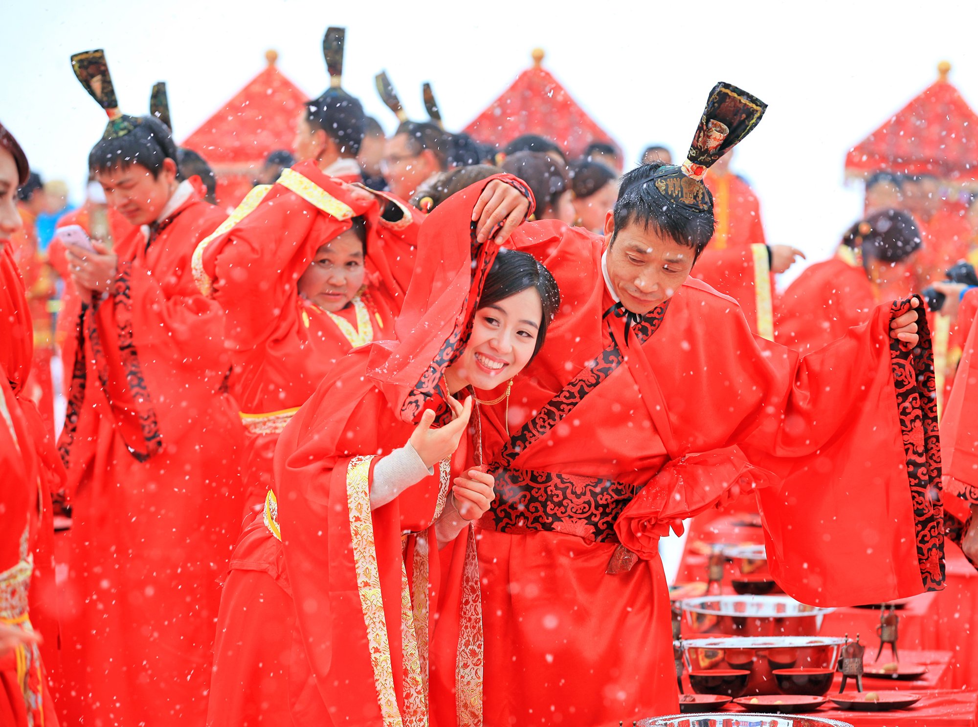 明星助阵斥资百万 2018武隆仙女山雪地集体婚礼情侣招募