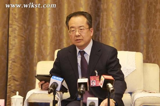 武隆区委书记何平：从四个方面巩固深化脱贫成果