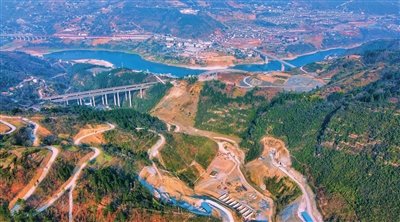 武隆：加快铁路建设步伐 奔向高铁新时代