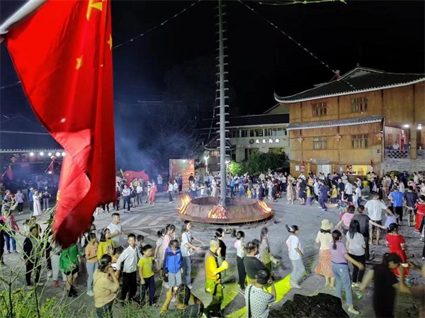 天池苗寨特色活动