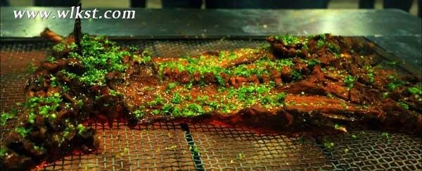 《味道》揭秘武隆“年岁最悠久”美食  烤羊排香飘四溢