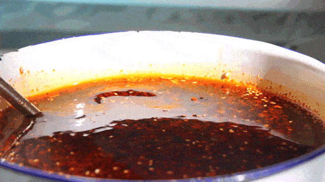 在中国的吃辣地图里,这个省份最野! 在中国的吃辣地图里,这个省份最野!