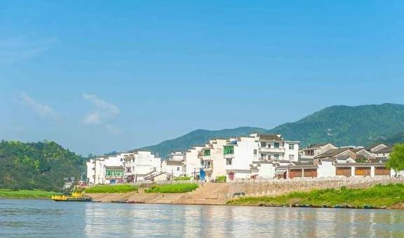 “东方多瑙河”新安江山水画廊的真面目究竟如何?是否美如其名! “东方多瑙河”新安江山水画廊的真面目究竟如何?是否美如其名!