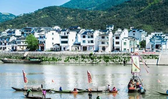 “东方多瑙河”新安江山水画廊的真面目究竟如何?是否美如其名! “东方多瑙河”新安江山水画廊的真面目究竟如何?是否美如其名!