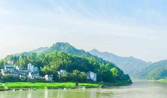 “东方多瑙河”新安江山水画廊的真面目究竟如何?是否美如其名! “东方多瑙河”新安江山水画廊的真面目究竟如何?是否美如其名!