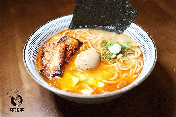 纽约第一家日式油泼面+宝藏小酒馆新张！进去的居然都被上了一课？