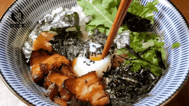 纽约第一家日式油泼面+宝藏小酒馆新张！进去的居然都被上了一课？