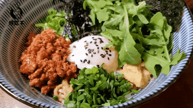 纽约第一家日式油泼面+宝藏小酒馆新张！进去的居然都被上了一课？