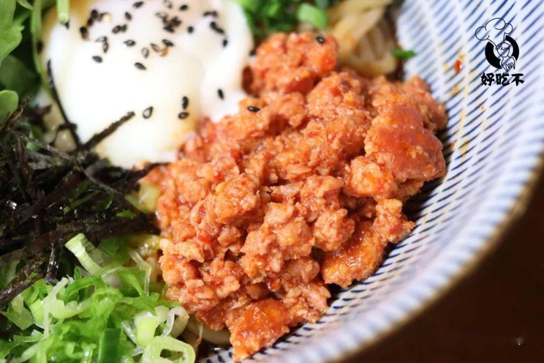 纽约第一家日式油泼面+宝藏小酒馆新张！进去的居然都被上了一课？