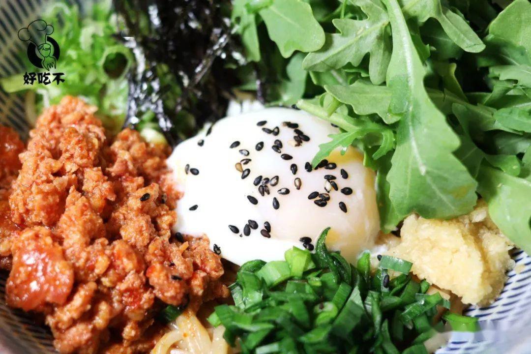 纽约第一家日式油泼面+宝藏小酒馆新张！进去的居然都被上了一课？