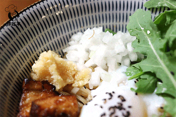 纽约第一家日式油泼面+宝藏小酒馆新张！进去的居然都被上了一课？