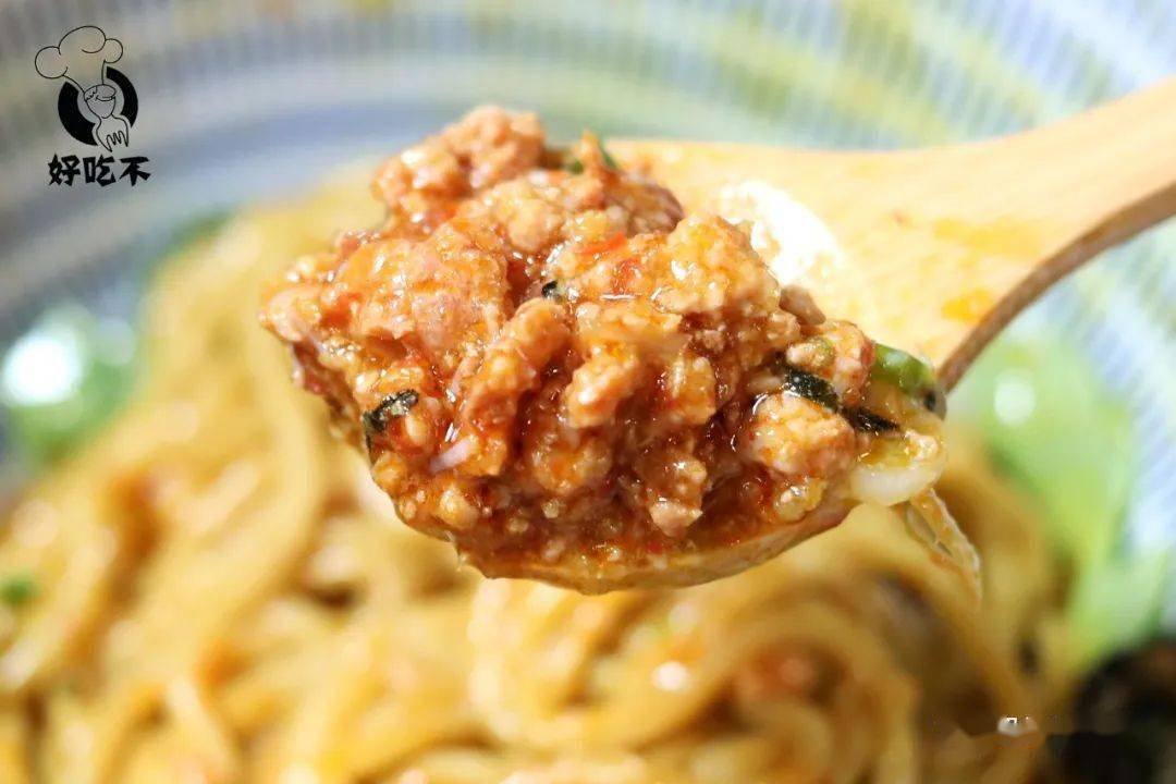 纽约第一家日式油泼面+宝藏小酒馆新张！进去的居然都被上了一课？