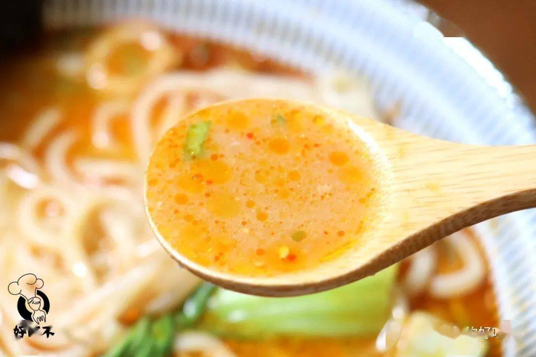 纽约第一家日式油泼面+宝藏小酒馆新张！进去的居然都被上了一课？