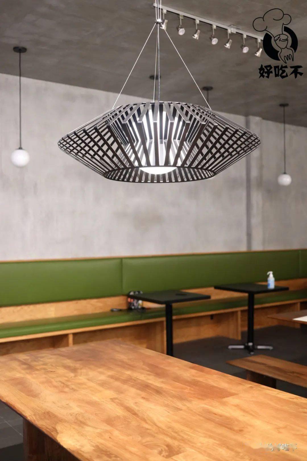 纽约第一家日式油泼面+宝藏小酒馆新张！进去的居然都被上了一课？