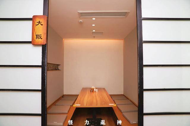 原创法国粉钻、太平洋、新西兰...世界各国生蚝在这一次性全吃遍！