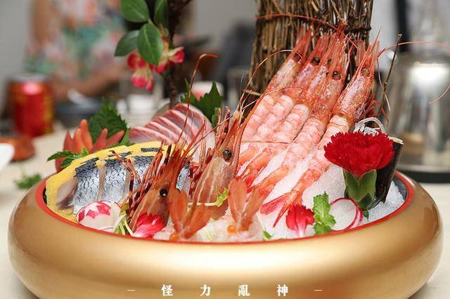 原创法国粉钻、太平洋、新西兰...世界各国生蚝在这一次性全吃遍！