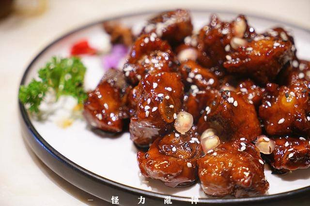 原创法国粉钻、太平洋、新西兰...世界各国生蚝在这一次性全吃遍！