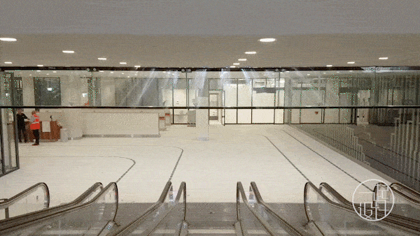 荷兰这个8000㎡自行车停车场，一面沉浸式的玻璃墙美翻了，网友：别人家的“自行车棚”