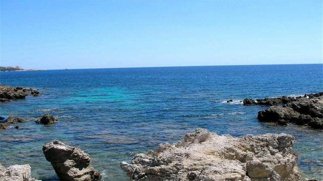 原创全球最大的咸水湖,总面积比日本的国土面积还大,堪称湖中霸主 原创全球最大的咸水湖,总面积比日本的国土面积还大,堪称湖中霸主