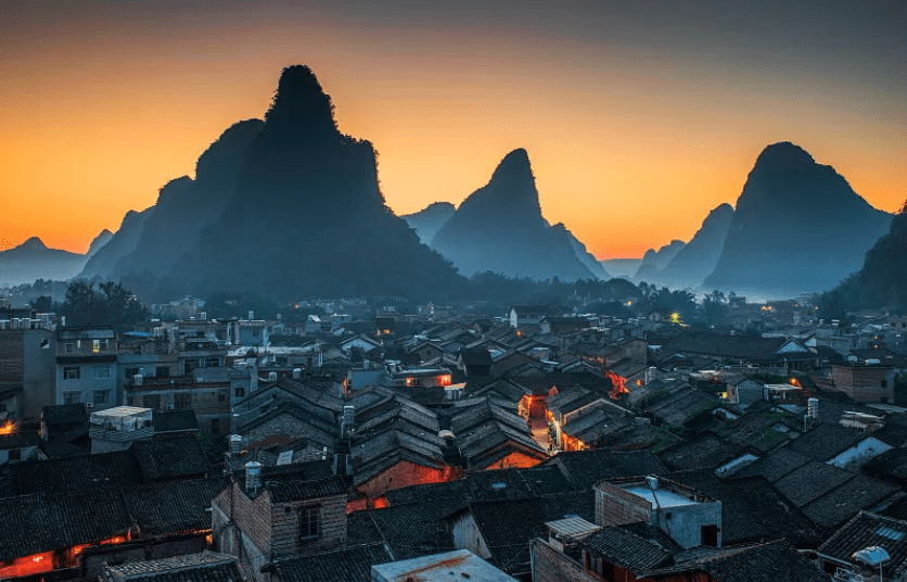 原创红叶白菊麻糍螺蛳粉,这个11月好赏又好吃 原创红叶白菊麻糍螺蛳粉,这个11月好赏又好吃