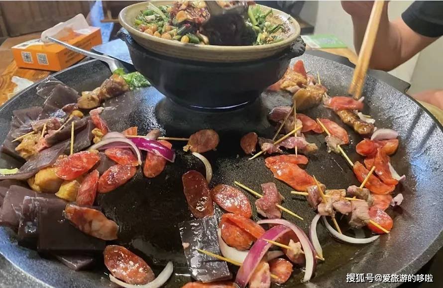 夹在云贵川之间，被严重忽略的美食绿洲，再不火我都急了