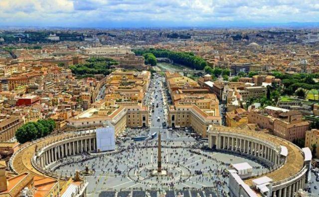 原创为什么去欧洲旅游，导游提醒一定不要喂鸽子？不听就吃大亏了