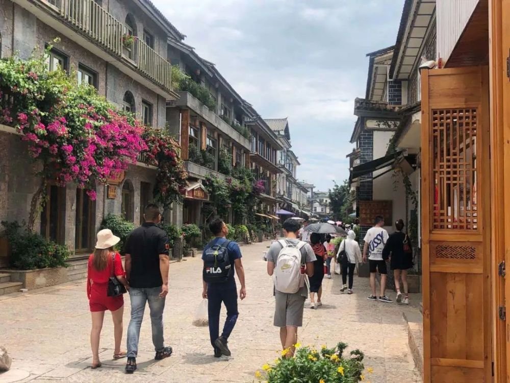 跨省团队游开放，暑期小高峰来临！大理旅游全面复苏来了吗？