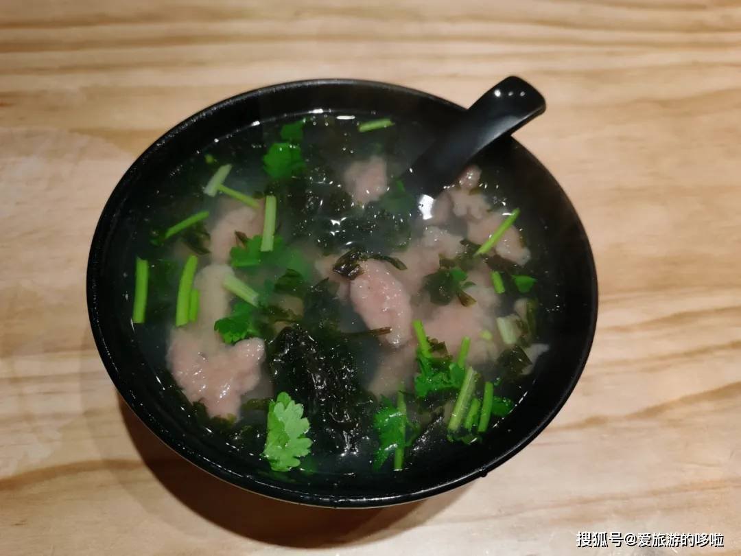 夹在温州台州之间，这座小城美食直接封神