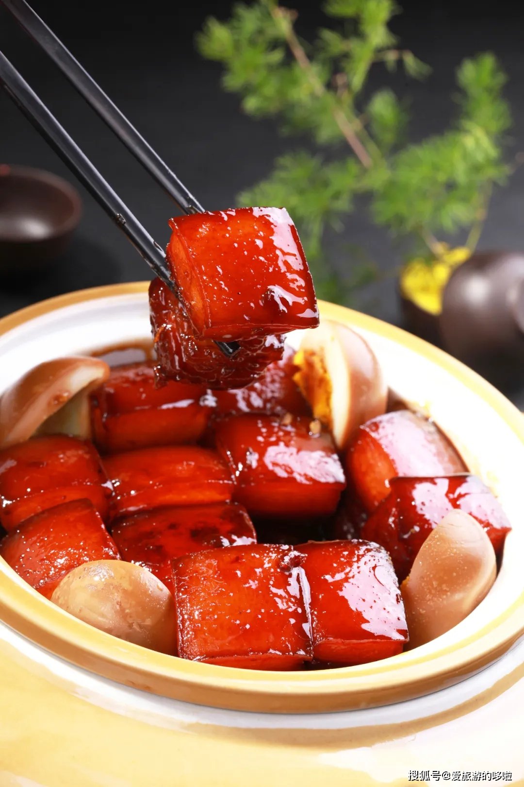 北国最有韵味的老城，十里银杏火上热搜！济南，请你秋天来！