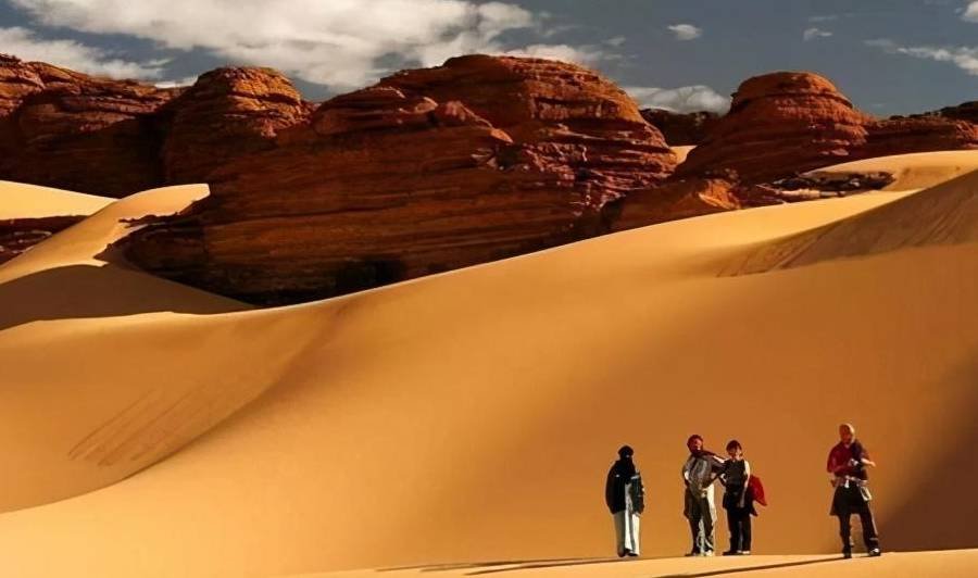 面积超940万平方公里，如此巨大的撒哈拉沙漠，是如何形成的？