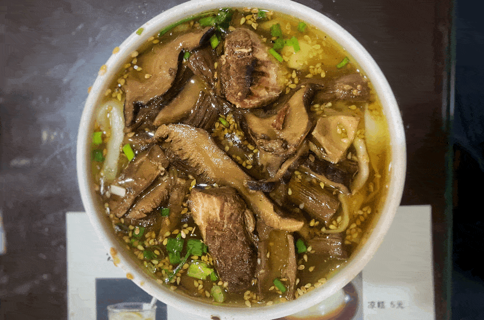 吃了这么多年，终于搞清楚钵钵鸡跟棒棒鸡有什么不一样了