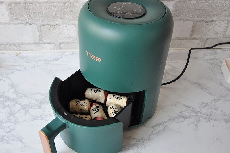 天热我家喜欢的快手美味早餐，十分钟出锅，外脆内软，不油腻