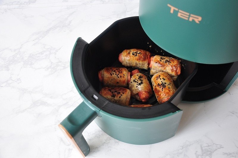 天热我家喜欢的快手美味早餐，十分钟出锅，外脆内软，不油腻