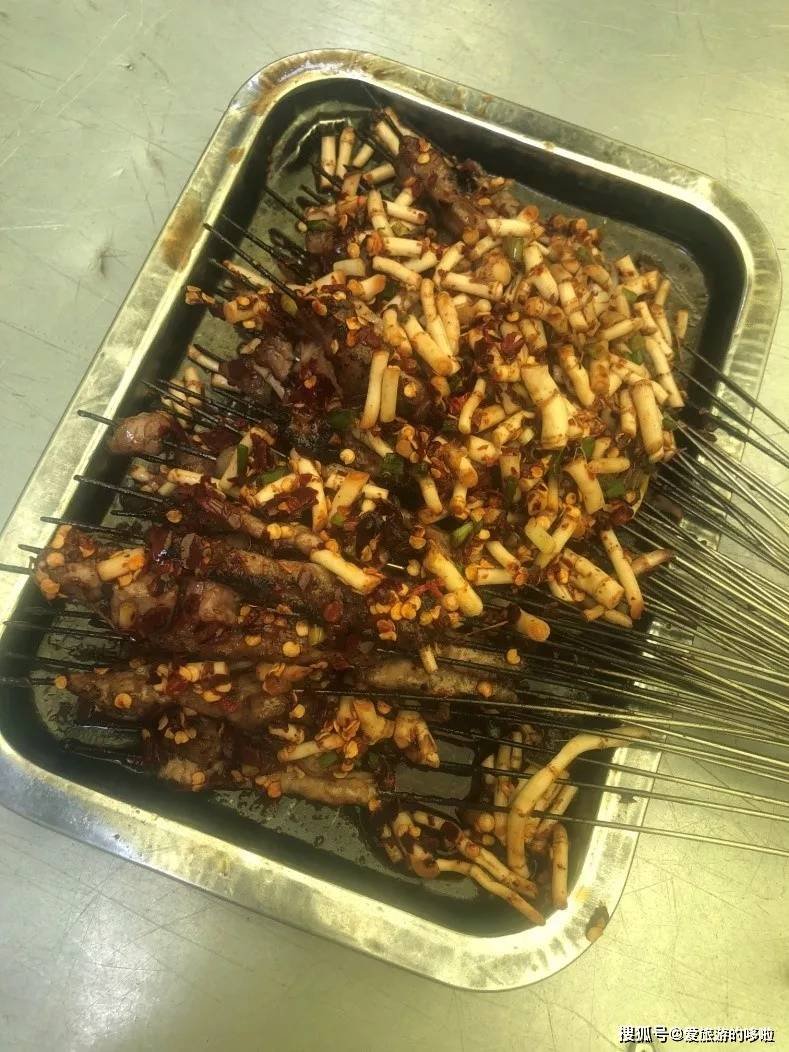 贵州美食品鉴,第一步就倒在了折耳根上 贵州美食品鉴,第一步就倒在了折耳根上