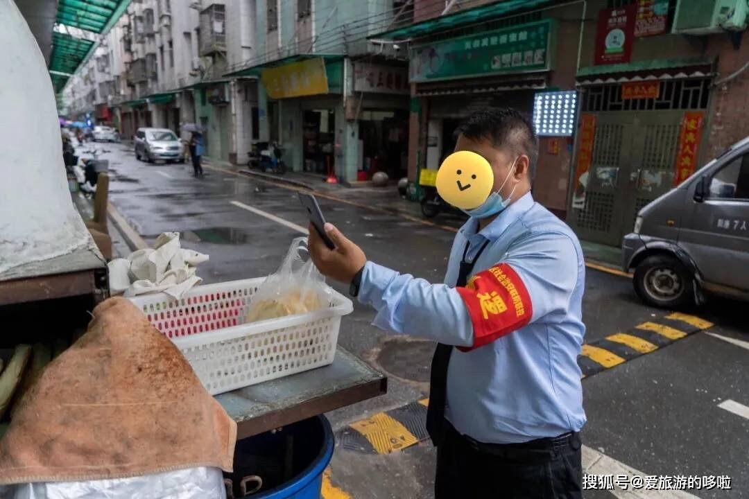 3蚊/个!这份藏在城中村的泥炉烧饼,地道的河南味儿~ 3蚊/个!这份藏在城中村的泥炉烧饼,地道的河南味儿~
