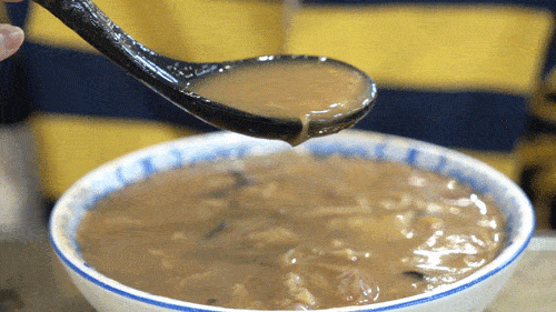 3蚊/个!这份藏在城中村的泥炉烧饼,地道的河南味儿~ 3蚊/个!这份藏在城中村的泥炉烧饼,地道的河南味儿~