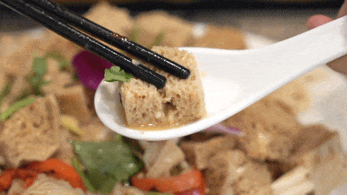 3蚊/个!这份藏在城中村的泥炉烧饼,地道的河南味儿~ 3蚊/个!这份藏在城中村的泥炉烧饼,地道的河南味儿~