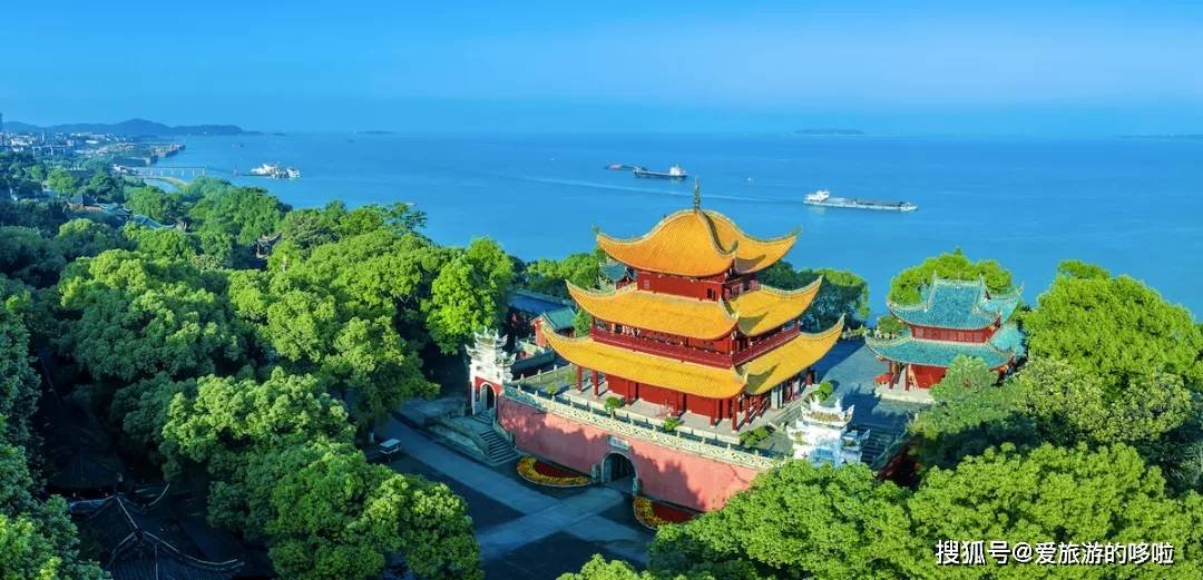 下饭神剧来了!挖出30座城的街头绝版美食,高能不断,太上头了! 下饭神剧来了!挖出30座城的街头绝版美食,高能不断,太上头了!