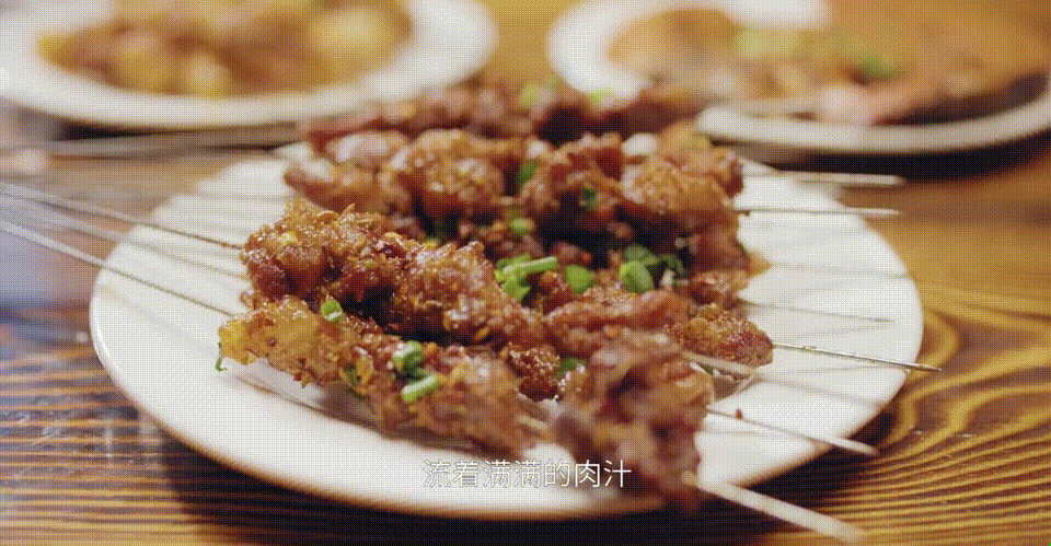 下饭神剧来了!挖出30座城的街头绝版美食,高能不断,太上头了! 下饭神剧来了!挖出30座城的街头绝版美食,高能不断,太上头了!