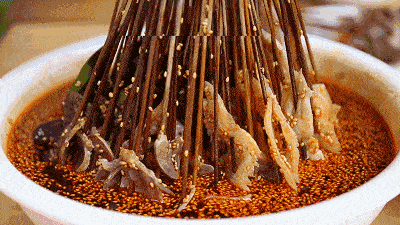 下饭神剧来了!挖出30座城的街头绝版美食,高能不断,太上头了! 下饭神剧来了!挖出30座城的街头绝版美食,高能不断,太上头了!