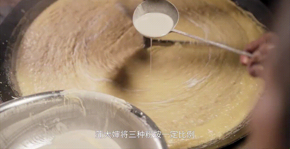 下饭神剧来了!挖出30座城的街头绝版美食,高能不断,太上头了! 下饭神剧来了!挖出30座城的街头绝版美食,高能不断,太上头了!