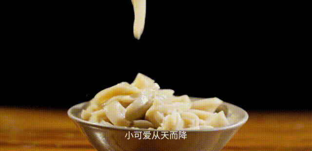 下饭神剧来了!挖出30座城的街头绝版美食,高能不断,太上头了! 下饭神剧来了!挖出30座城的街头绝版美食,高能不断,太上头了!