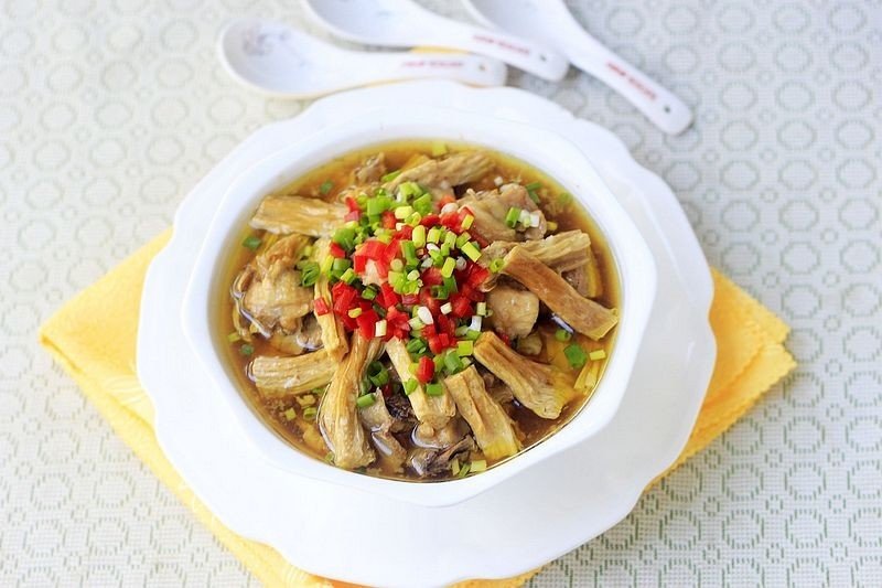 家里再穷也要吃这道菜,比猪肉有营养,再贵都值,很适合三伏天吃 家里再穷也要吃这道菜,比猪肉有营养,再贵都值,很适合三伏天吃