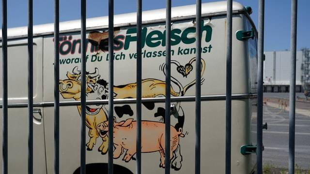 原创欧洲肉厂成疫情重灾区,疫情将如何改变肉食产业? 原创欧洲肉厂成疫情重灾区,疫情将如何改变肉食产业?