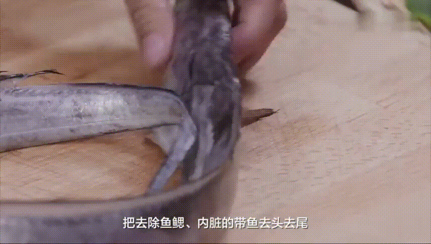 东北人:在我的认知里,带鱼天生就是冻的 东北人:在我的认知里,带鱼天生就是冻的