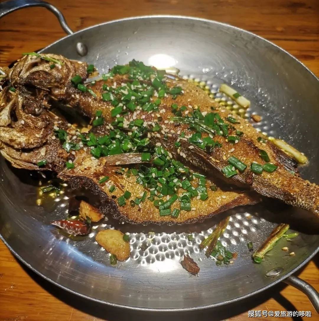 东北人:在我的认知里,带鱼天生就是冻的 东北人:在我的认知里,带鱼天生就是冻的