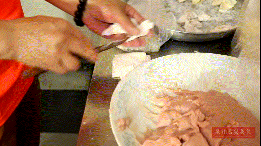 被称“情侣套餐”的扁食拌面,能吃哭每个福建游子 被称“情侣套餐”的扁食拌面,能吃哭每个福建游子