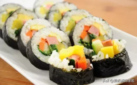 韩国首尔旅游攻略(韩国首尔旅游攻略小吃街景)