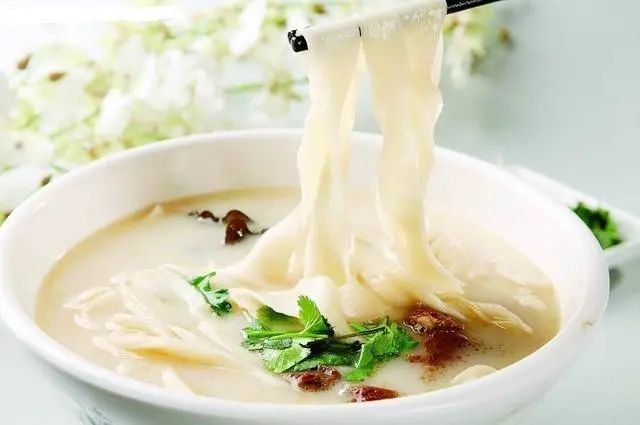 平顶山烩面在郑州火了,烩面发源地真的来自郑州?其实是河南这里 平顶山烩面在郑州火了,烩面发源地真的来自郑州?其实是河南这里