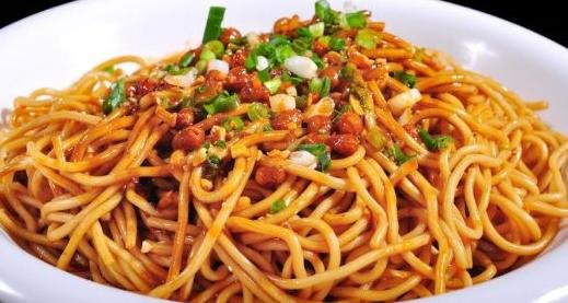 【美食】看看武汉本地人 会给来旅游的外地人推荐哪些美食？